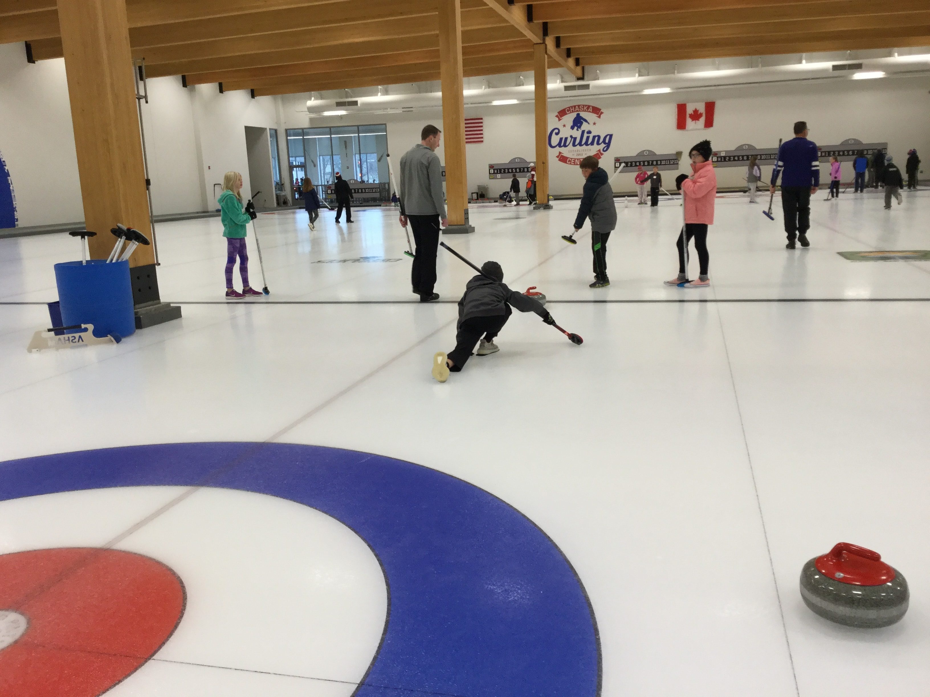 JUNIOR CURLING - Chaska Curling Center